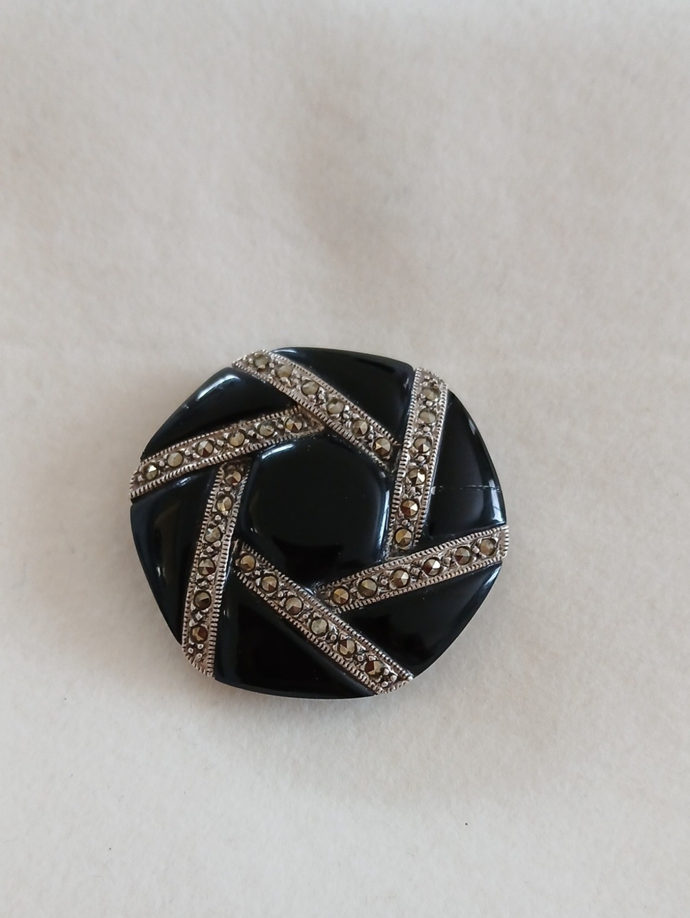Black Spacer with Marcasite Ribbon Detailing For Necklace Or Bracelet